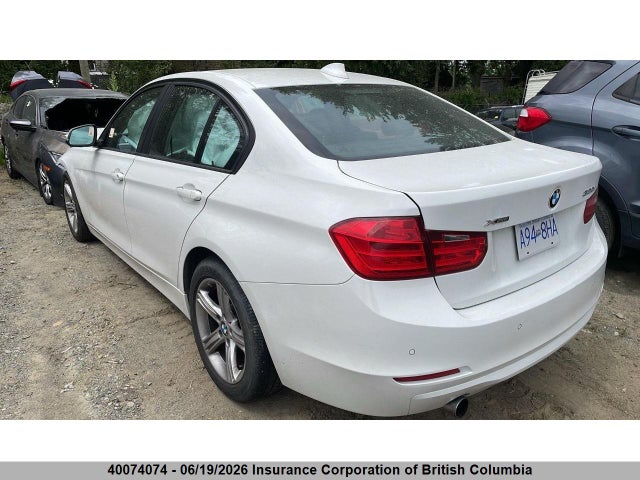 WBA3C3C54FK201374 BMW 320i