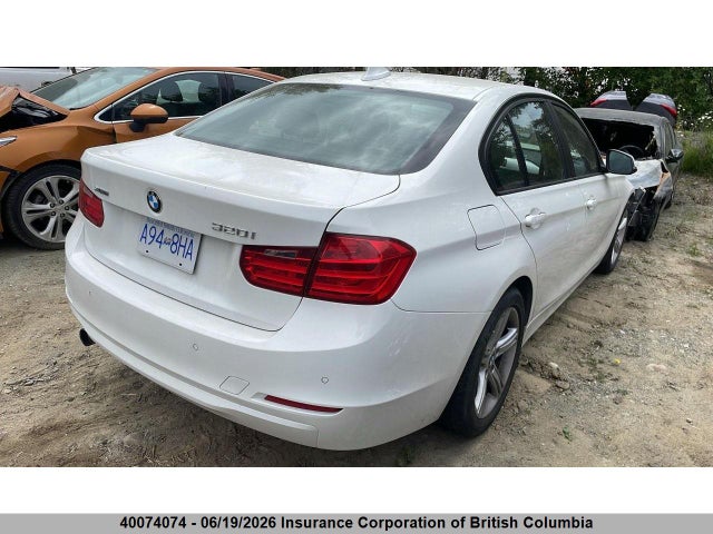 WBA3C3C54FK201374 BMW 320i