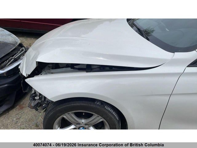 WBA3C3C54FK201374 BMW 320i