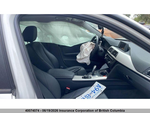 WBA3C3C54FK201374 BMW 320i