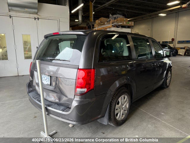 Dodge Grand Caravan Se 2019 2C4RDGBG1KR642797 Image 4