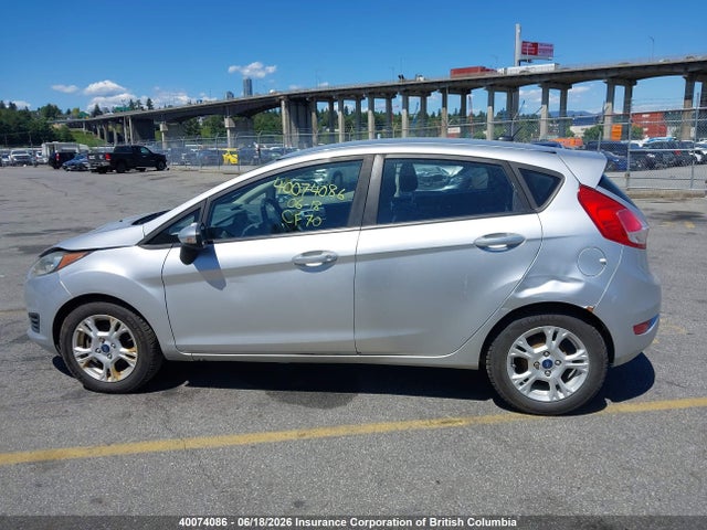 Ford FIESTA SE 2016 3FADP4EJ2GM158469 Image 15