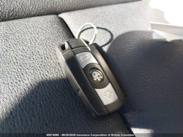 Продажа на аукционе авто 2012 Bmw M, vin: WBAVL1C5XCVR75877, номер лота: 40074098