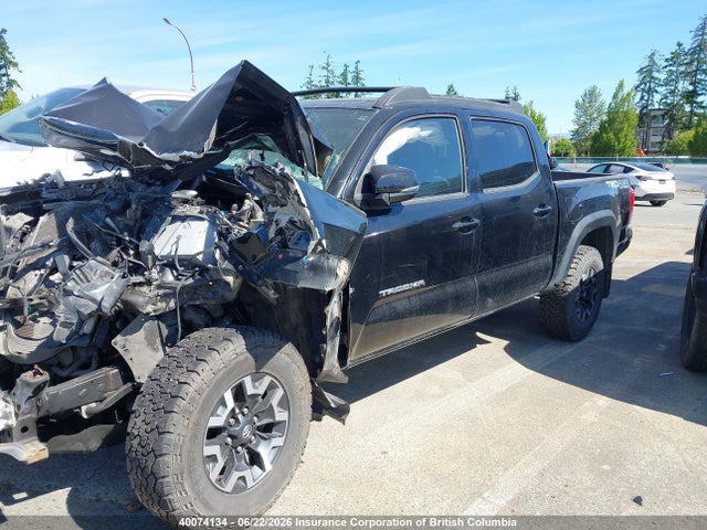 Aukcja sprzedaży 2017 Toyota Tacoma Dbl Cab/sr/trdspt/or/pro, vin: 5TFCZ5AN2HX077272, numer aukcji: 40074134