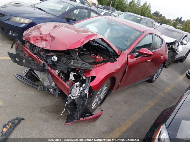 Mazda 3 Preferred 2025 JM1BPALM5S1797108 Image 2