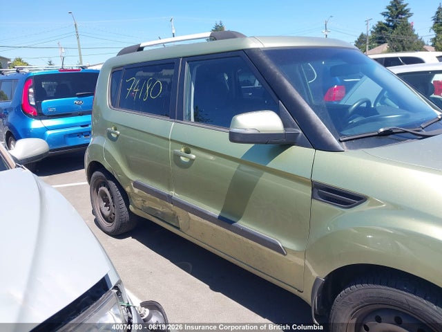 2013 Kia Soul მანქანა იყიდება აუქციონზე, vin: KNDJT2A63D7517705, აუქციონის ნომერი: 40074180