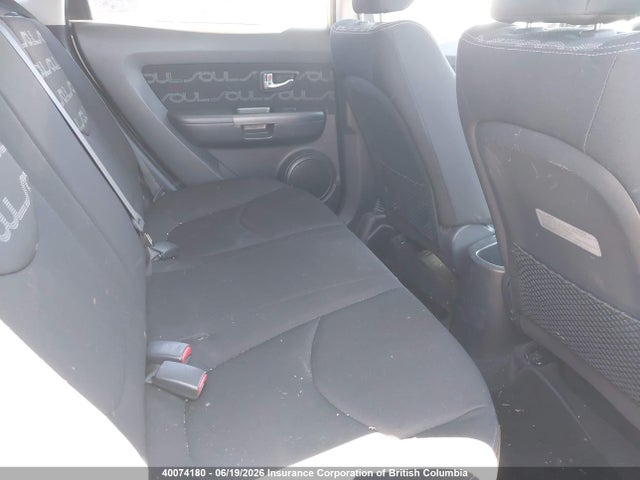 2013 Kia Soul მანქანა იყიდება აუქციონზე, vin: KNDJT2A63D7517705, აუქციონის ნომერი: 40074180