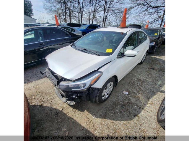 KIA Forte 2017 3KPFL4A76HE051848 Image 2
