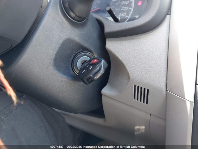 2012 Toyota Corolla Ce მანქანა იყიდება აუქციონზე, vin: 2T1BU4EEXCC774453, აუქციონის ნომერი: 40074187