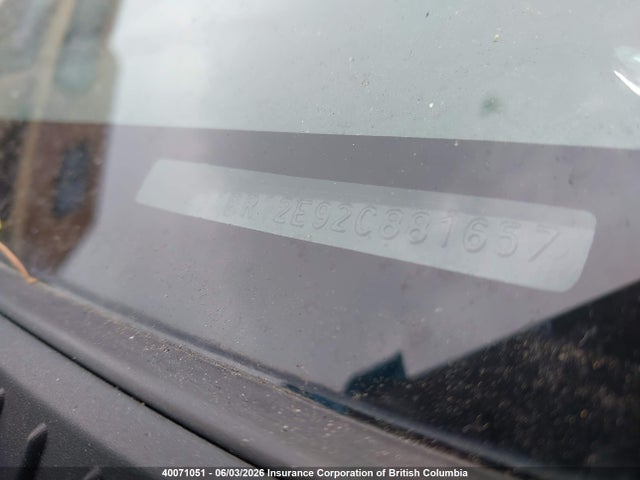 40071051 :رقم المزاد ، 2T1BR12E92C881657 vin ، 2002 Toyota Corolla Ce/le/s مزاد بيع