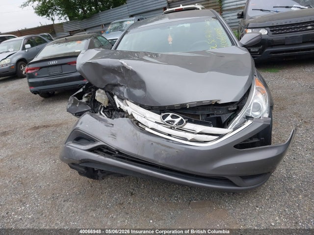 2011 Hyundai Sonata Gls მანქანა იყიდება აუქციონზე, vin: 5NPEB4ACXBH093910, აუქციონის ნომერი: 40066948