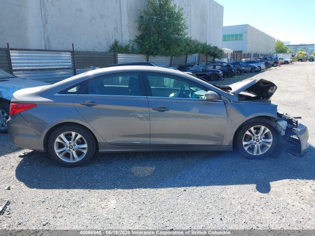 2011 Hyundai Sonata Gls მანქანა იყიდება აუქციონზე, vin: 5NPEB4ACXBH093910, აუქციონის ნომერი: 40066948