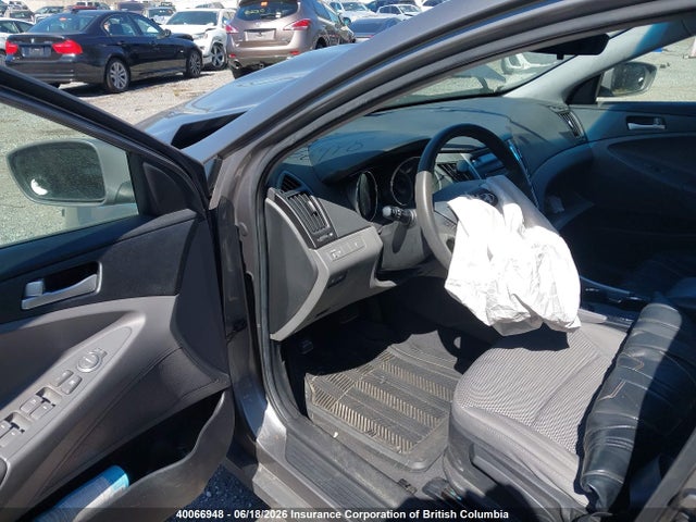 2011 Hyundai Sonata Gls მანქანა იყიდება აუქციონზე, vin: 5NPEB4ACXBH093910, აუქციონის ნომერი: 40066948