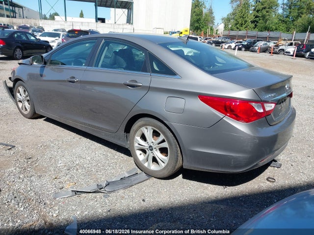 2011 Hyundai Sonata Gls მანქანა იყიდება აუქციონზე, vin: 5NPEB4ACXBH093910, აუქციონის ნომერი: 40066948