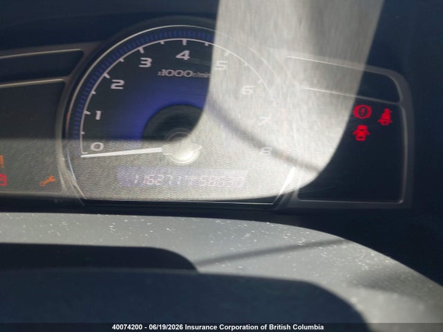 40074200 :رقم المزاد ، 2HHFD55748H201955 vin ، 2008 Acura Csx مزاد بيع