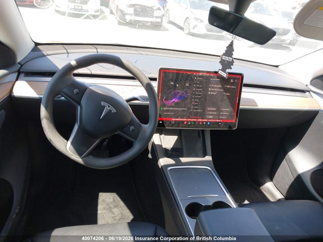 Tesla Model Y 2024 7SAYGDEE7RF044296 Image 22