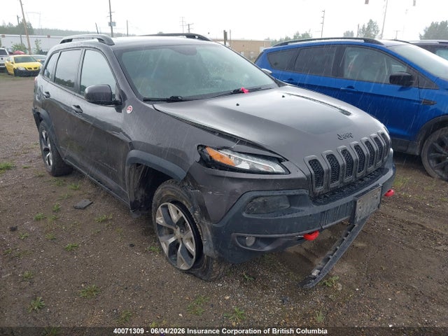 Jeep Cherokee Trailhawk 2018 1C4PJMBX7JD542087 main image