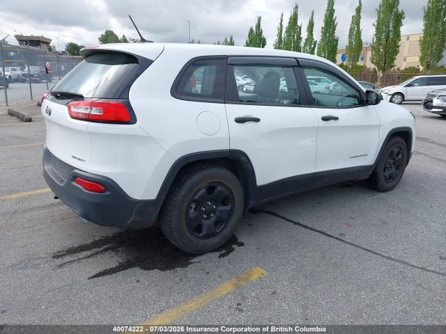 1C4PJLAB9GW272325 Jeep Cherokee Sport