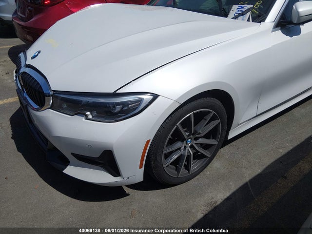 BMW 330XI 2022 3MW5R7J00N8C64820 Image 2
