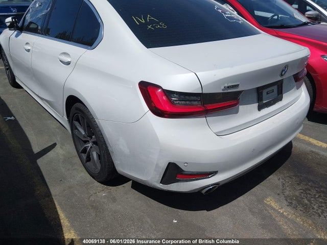 3MW5R7J00N8C64820 BMW 330XI