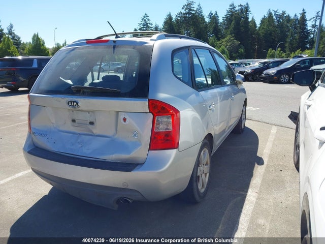 2007 Kia Rondo მანქანა იყიდება აუქციონზე, vin: KNAFG526277069503, აუქციონის ნომერი: 40074239