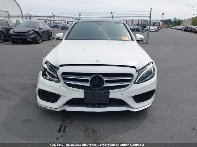 Продажа на аукционе авто 2017 Mercedes-benz C 300 4matic, vin: 55SWF4KB5HU192302, номер лота: 40074240