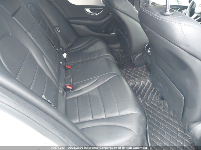 Продажа на аукционе авто 2017 Mercedes-benz C 300 4matic, vin: 55SWF4KB5HU192302, номер лота: 40074240
