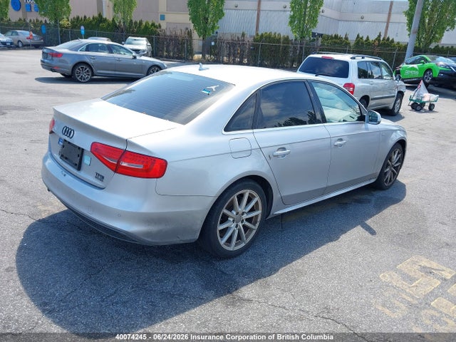 40074245 :رقم المزاد ، WAUFFCFL9GN015277 vin ، 2016 Audi A4 مزاد بيع