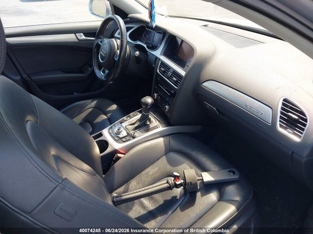 40074245 :رقم المزاد ، WAUFFCFL9GN015277 vin ، 2016 Audi A4 مزاد بيع