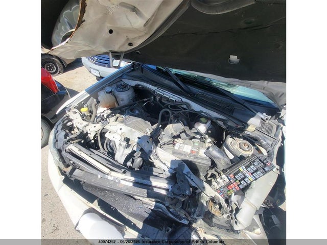 2011 Ford Escape Xlt მანქანა იყიდება აუქციონზე, vin: 1FMCU0D74BKC27039, აუქციონის ნომერი: 40074252