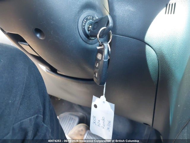 40074253 :رقم المزاد ، KNAFG525087155417 vin ، 2008 Kia Rondo مزاد بيع