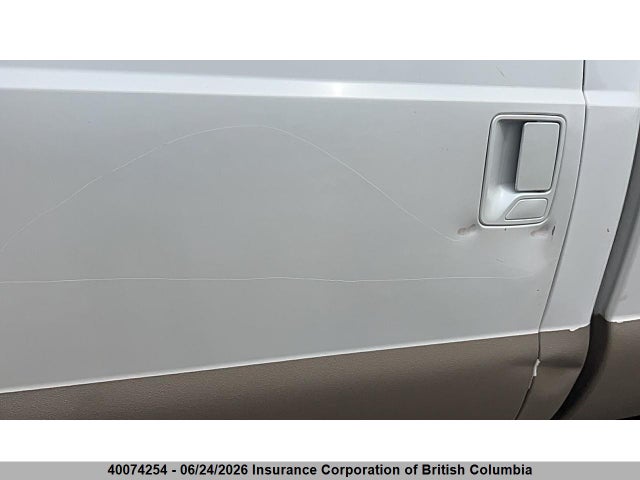 40074254 :رقم المزاد ، 1FT8W3BT5BEC72947 vin ، 2011 Ford F350 مزاد بيع