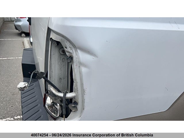 40074254 :رقم المزاد ، 1FT8W3BT5BEC72947 vin ، 2011 Ford F350 مزاد بيع