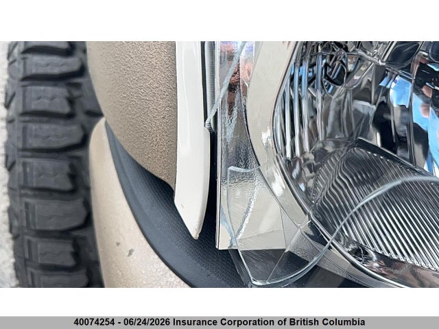 40074254 :رقم المزاد ، 1FT8W3BT5BEC72947 vin ، 2011 Ford F350 مزاد بيع