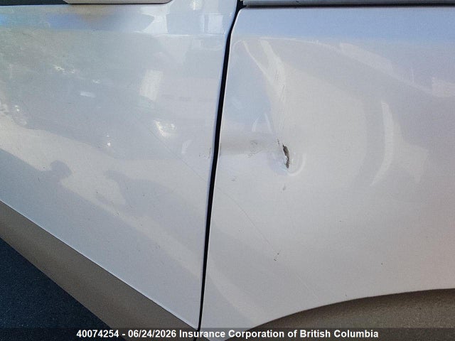 40074254 :رقم المزاد ، 1FT8W3BT5BEC72947 vin ، 2011 Ford F350 مزاد بيع