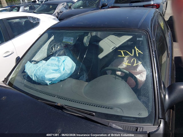 40071351 :رقم المزاد ، 2T1BR12E3WC733199 vin ، 1998 Toyota Corolla Ve/ce/le مزاد بيع