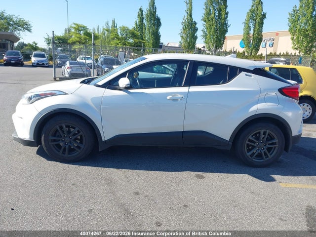 Продаж на аукціоні авто 2018 Toyota C-hr, vin: NMTKHMBX3JR035969, номер лоту: 40074267