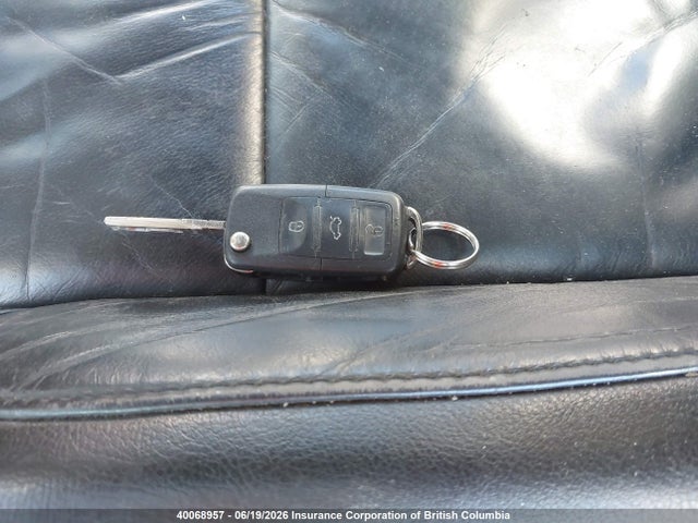 Продажа на аукционе авто 2004 Volkswagen New Beetle Gls, vin: 3VWCD31Y34M324096, номер лота: 40068957
