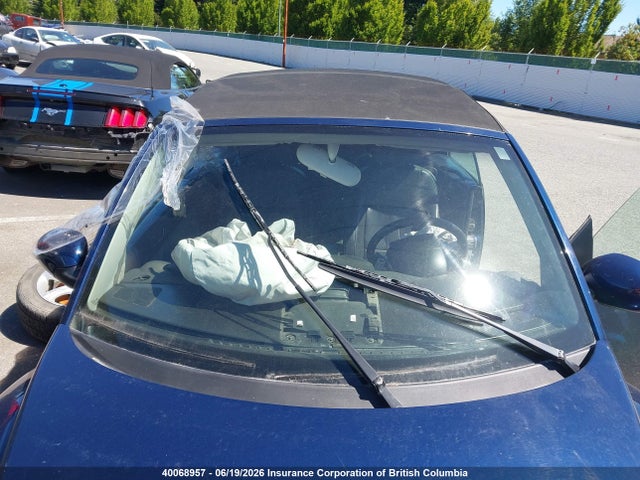 Продажа на аукционе авто 2004 Volkswagen New Beetle Gls, vin: 3VWCD31Y34M324096, номер лота: 40068957