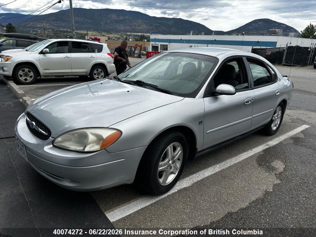 40074272 :رقم المزاد ، 1FAFP56S1YG229890 vin ، 2000 Ford Taurus Sel مزاد بيع