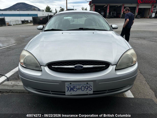 40074272 :رقم المزاد ، 1FAFP56S1YG229890 vin ، 2000 Ford Taurus Sel مزاد بيع