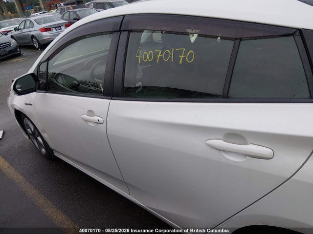 Продажа на аукционе авто 2018 Toyota Prius, vin: JTDKARFU7J3057882, номер лота: 40070170