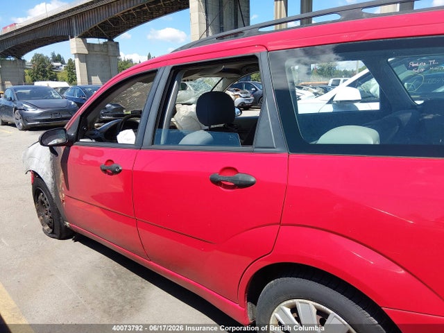 40073792 :رقم المزاد ، 1FAFP36NX5W156924 vin ، 2005 Ford Focus Zxw مزاد بيع