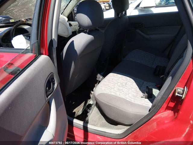 40073792 :رقم المزاد ، 1FAFP36NX5W156924 vin ، 2005 Ford Focus Zxw مزاد بيع
