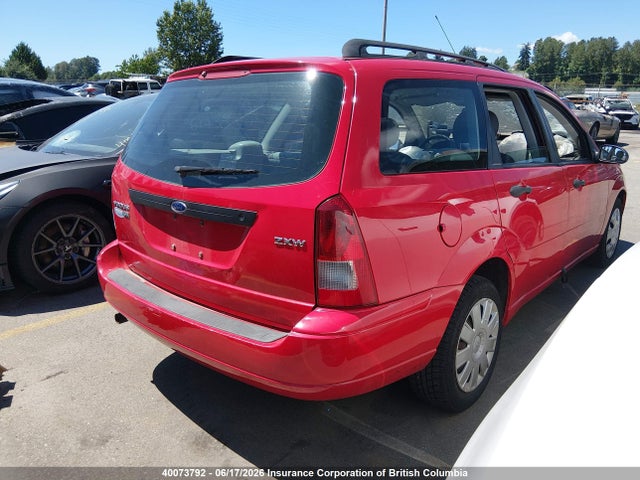 40073792 :رقم المزاد ، 1FAFP36NX5W156924 vin ، 2005 Ford Focus Zxw مزاد بيع