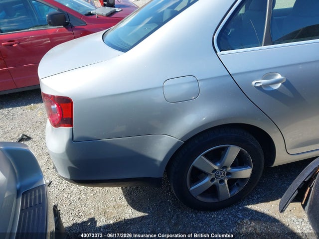40073373 :رقم المزاد ، 3VWHM71KX8M144788 vin ، 2008 Volkswagen Jetta S مزاد بيع