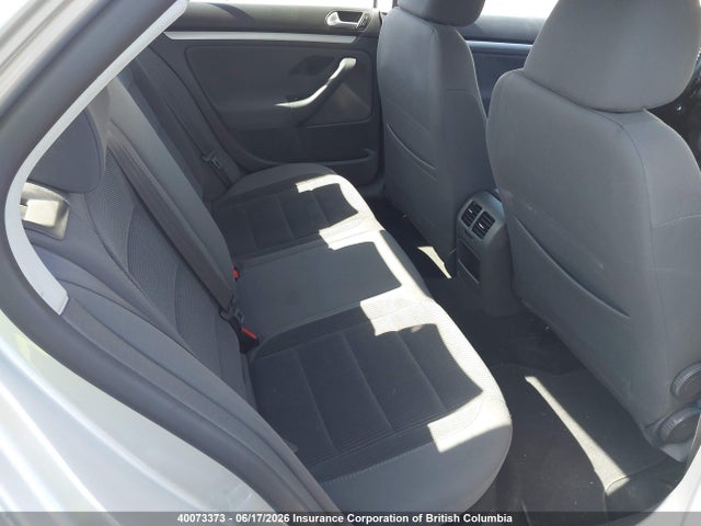 40073373 :رقم المزاد ، 3VWHM71KX8M144788 vin ، 2008 Volkswagen Jetta S مزاد بيع