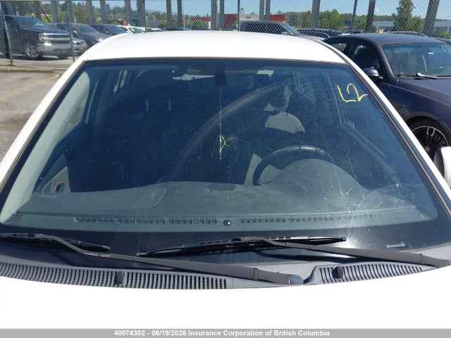 40074302 :رقم المزاد ، KNADH4B3XB6725787 vin ، 2011 Kia Rio مزاد بيع