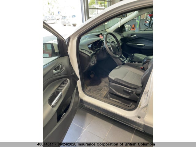 40074311 :رقم المزاد ، 1FMCU9G9XDUA44236 vin ، 2013 Ford Escape Se مزاد بيع