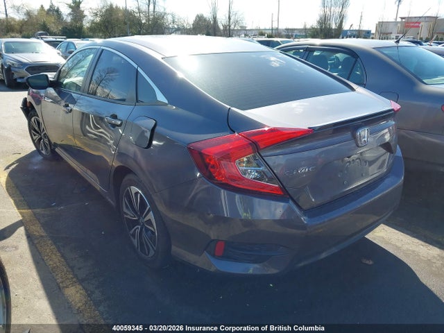 Продаж на аукціоні авто 2018 Honda Civic Ex, vin: 2HGFC1F48JH105689, номер лоту: 40059345